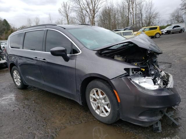 2020 Chrysler Voyager LXI