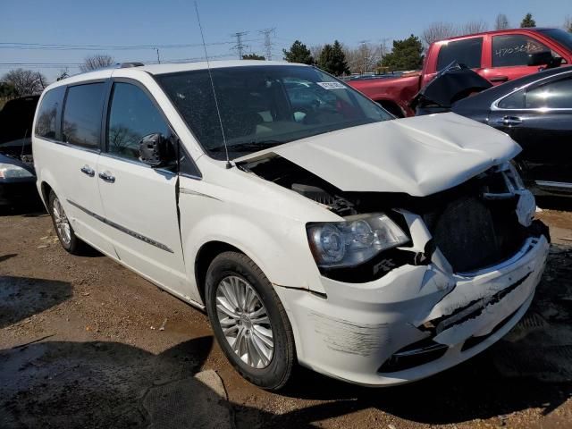 2013 Chrysler Town & Country Limited