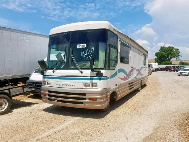 1996 Winnebago 1996 Chevrolet P30