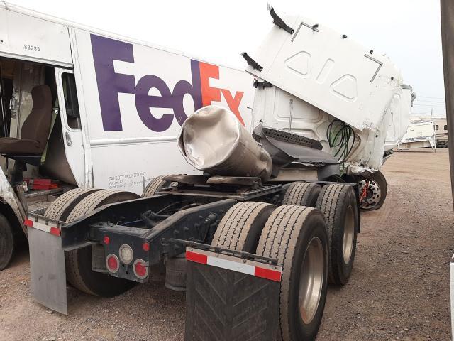2020 Freightliner Cascadia 126