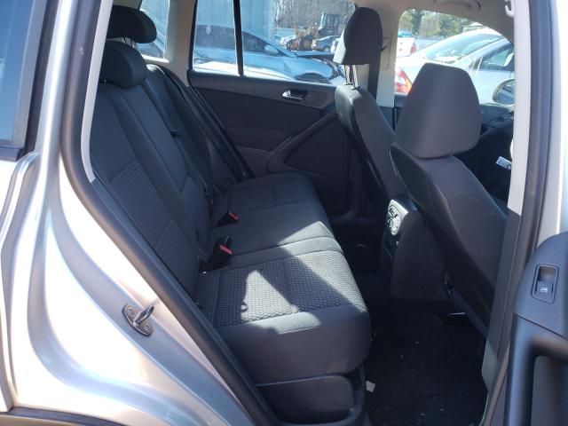 2011 Volkswagen Tiguan S
