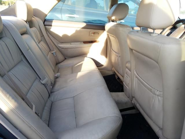 2000 Lexus ES 300