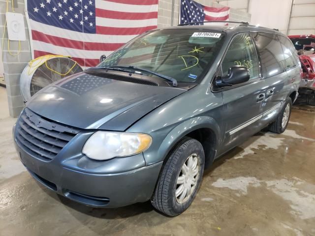 2006 Chrysler Town & Country Touring