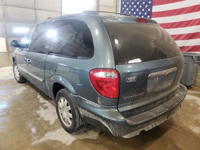 2006 Chrysler Town & Country Touring