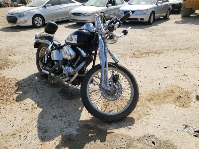 2004 Harley-Davidson Fxsts