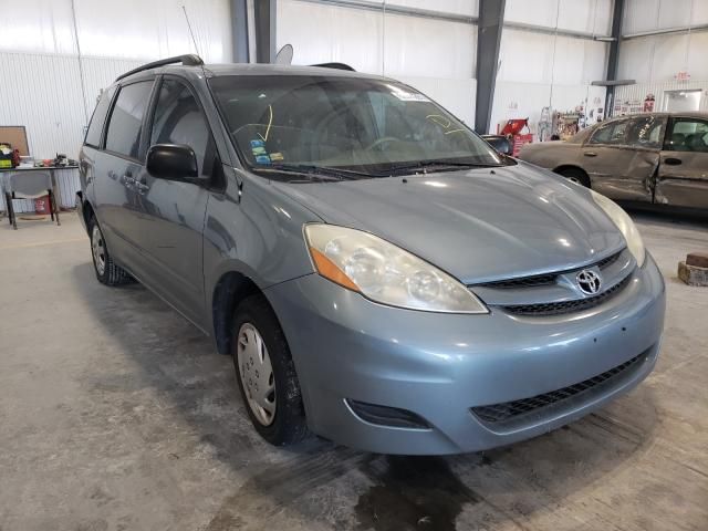 2006 Toyota Sienna CE