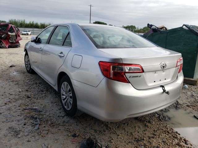 2013 Toyota Camry l