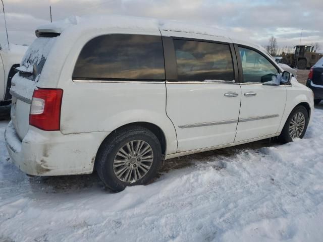 2015 Chrysler Town & Country Touring L