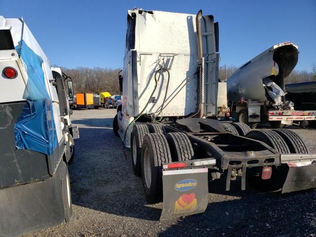 2008 Freightliner Conventional Columbia