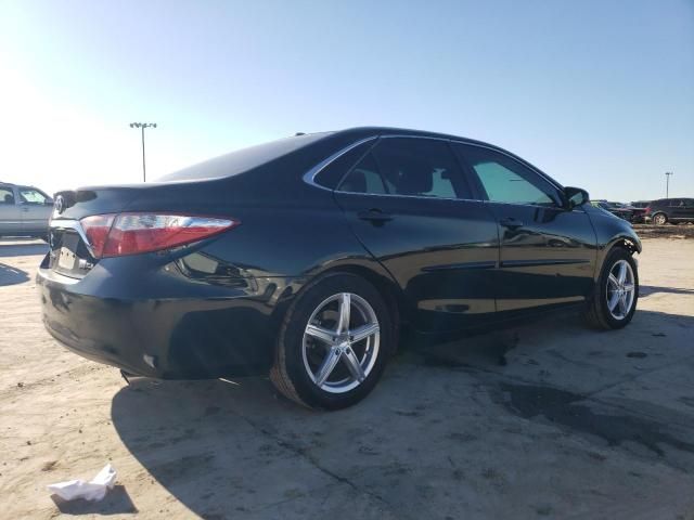 2015 Toyota Camry Hybrid