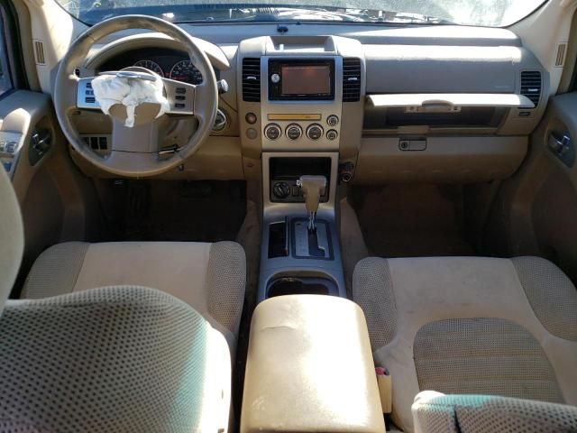 2006 Nissan Pathfinder LE