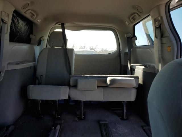 2011 Toyota Sienna