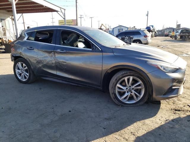 2017 Infiniti QX30 Base