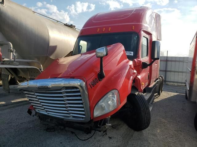 2014 Freightliner Cascadia 125