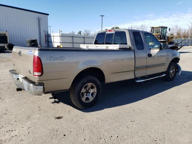 2004 Ford F-150 Heritage Classic