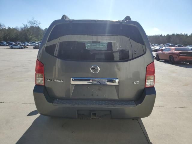 2006 Nissan Pathfinder LE