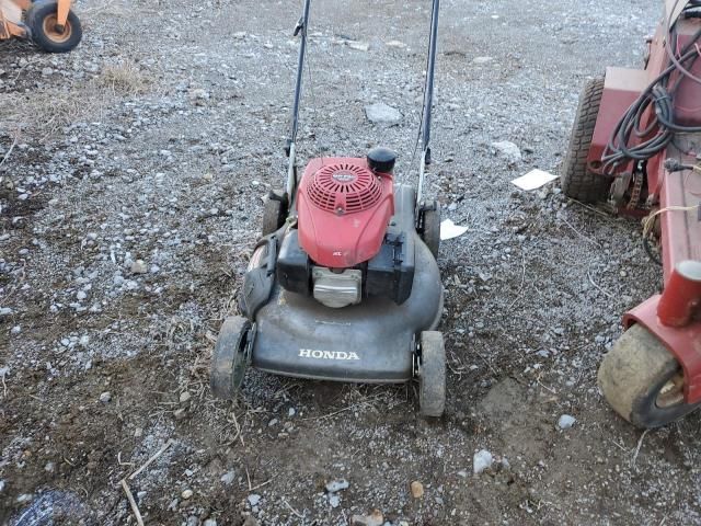 2017 Honda Mower