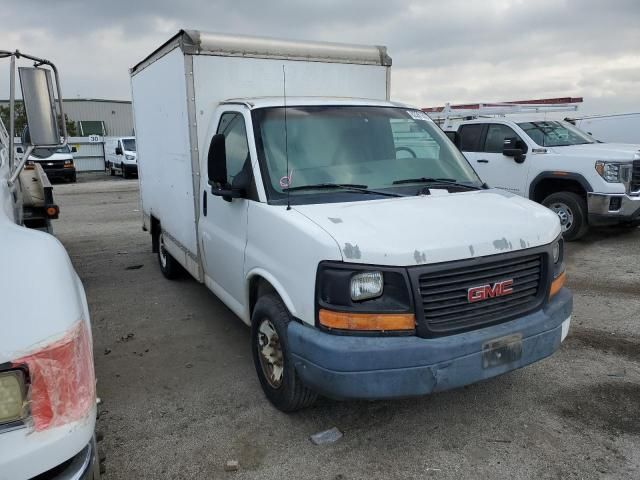 2003 GMC Savana Cutaway G3500