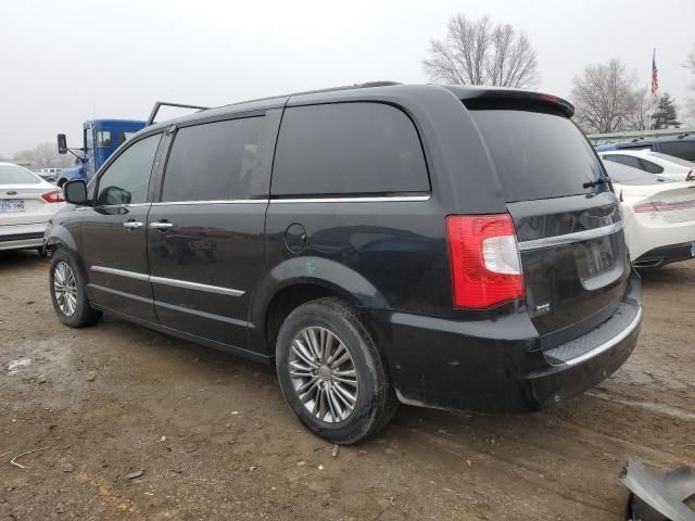 2014 Chrysler Town & Country Touring L