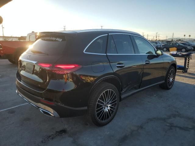 2024 Mercedes-Benz GLC 300