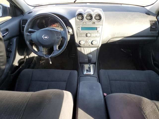 2011 Nissan Altima Base