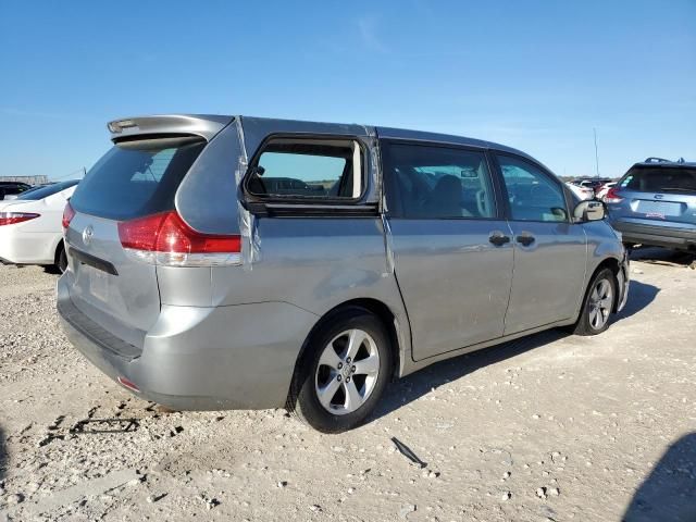 2011 Toyota Sienna