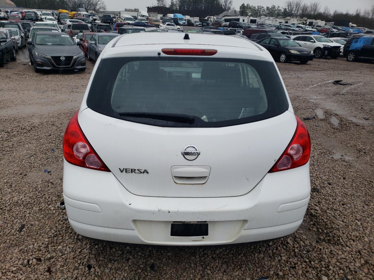 2012 Nissan Versa s