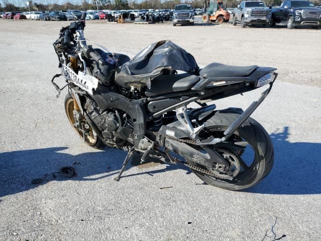 2008 Yamaha FZ1 S