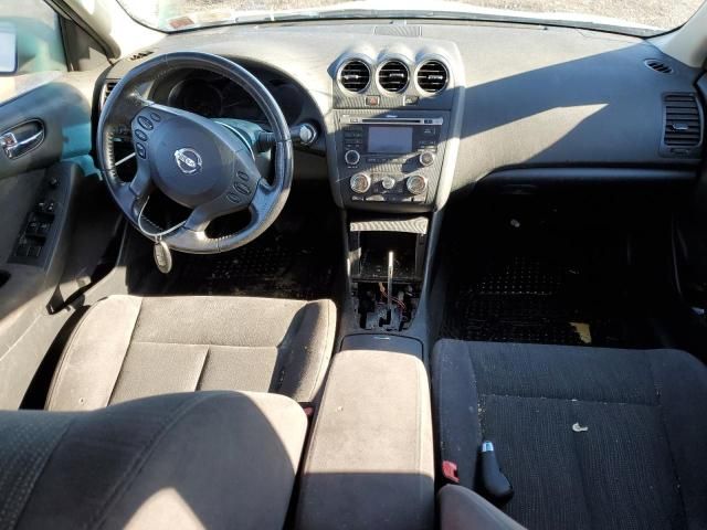 2011 Nissan Altima Base