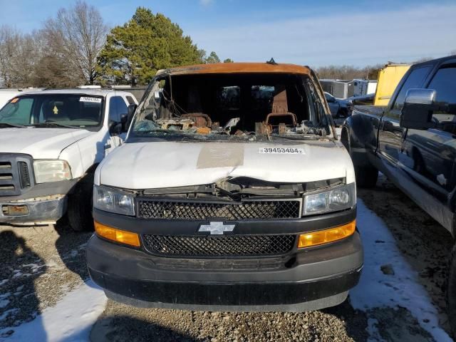 2021 Chevrolet Express G2500