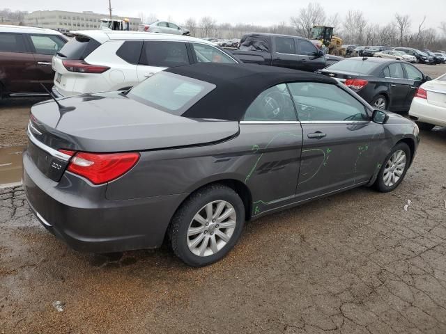 2014 Chrysler 200 Touring