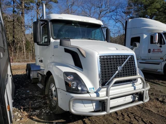 2016 Volvo VN VNL