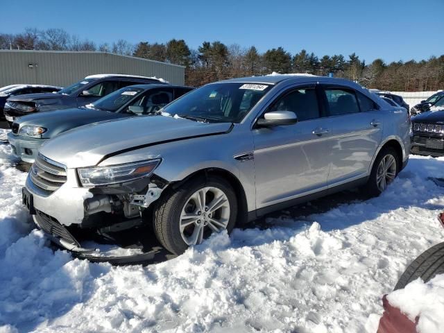 2018 Ford Taurus SEL