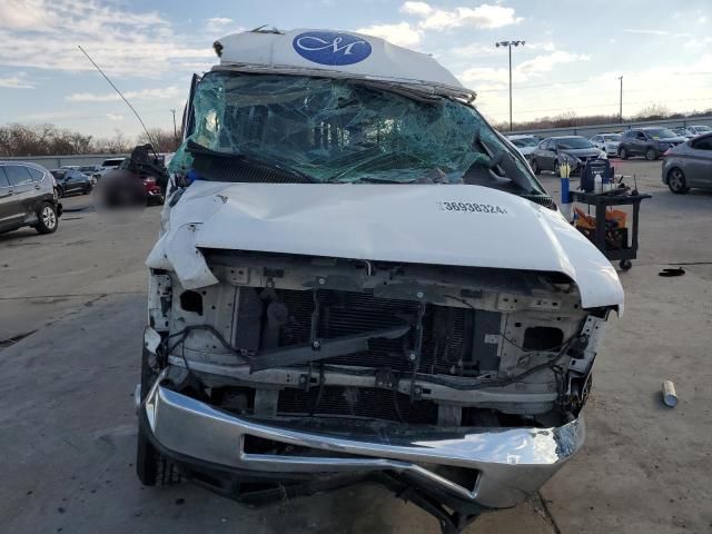 2010 Ford Econoline E250 Van