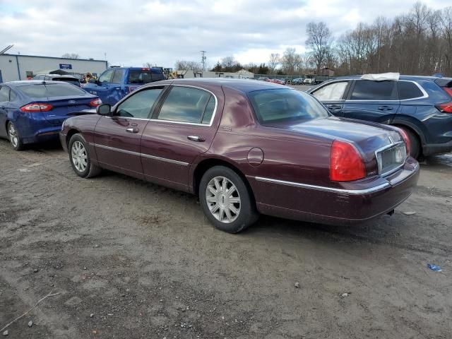 2007 Lincoln Town Car Signature Limited