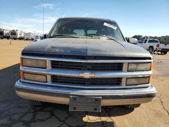 1999 Chevrolet Suburban C1500