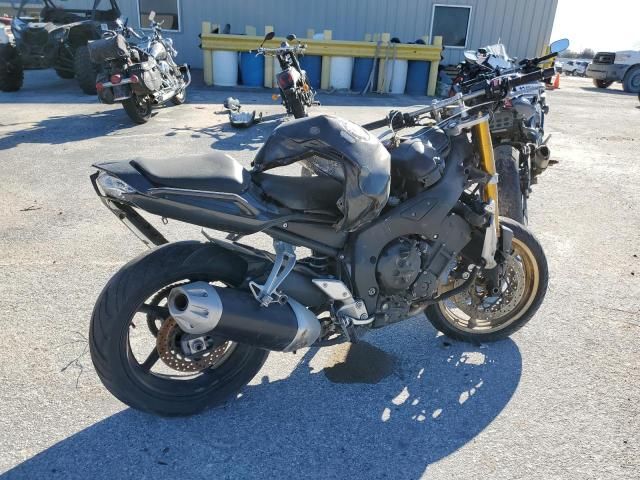 2008 Yamaha FZ1 S