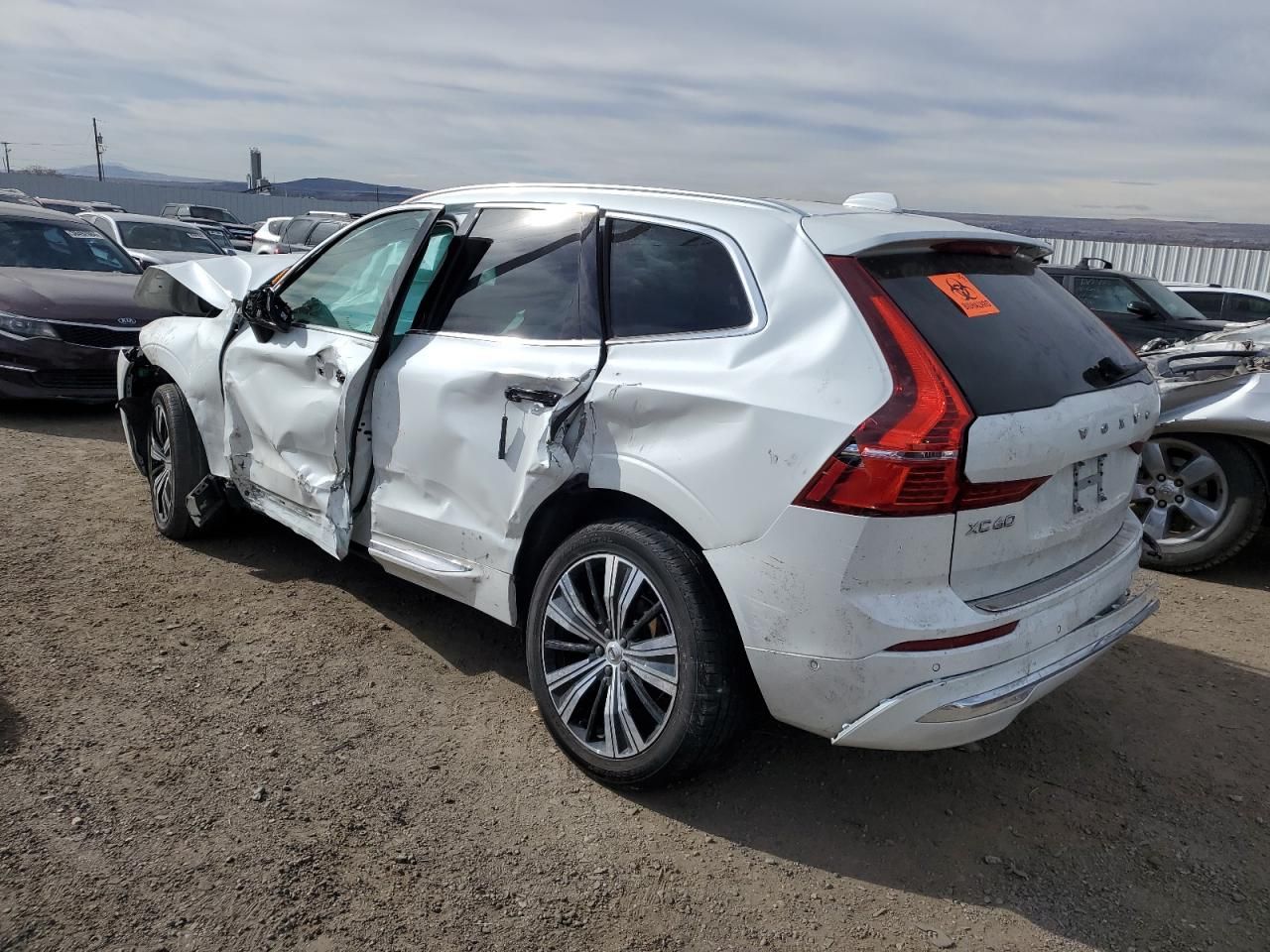 2022 Volvo Xc60 B5 Inscription