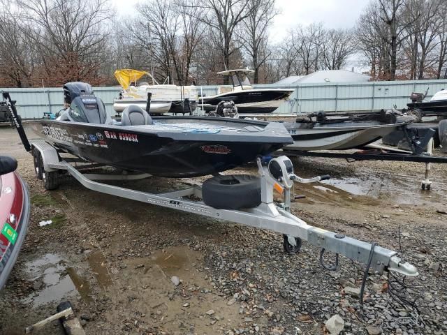 2019 Euty Xpress Boat