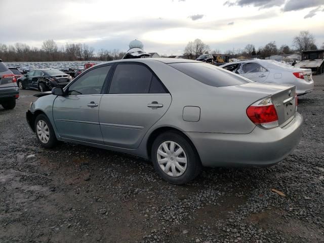 2005 Toyota Camry LE