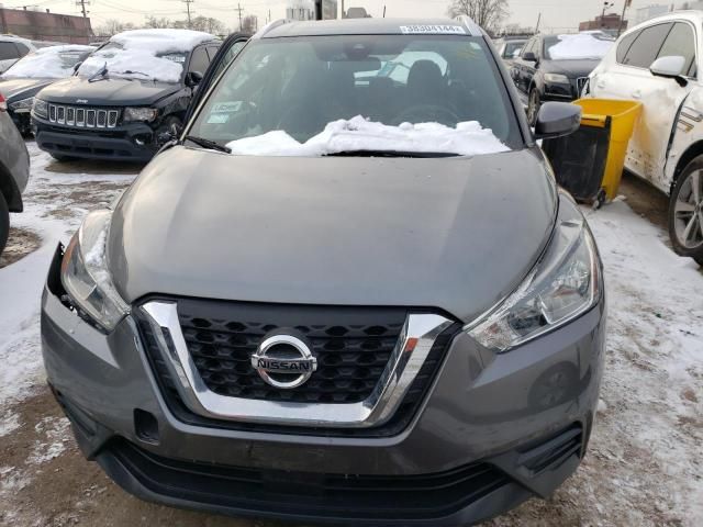 2020 Nissan Kicks SV