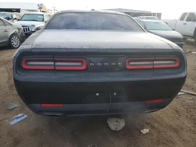 2015 Dodge Challenger SXT