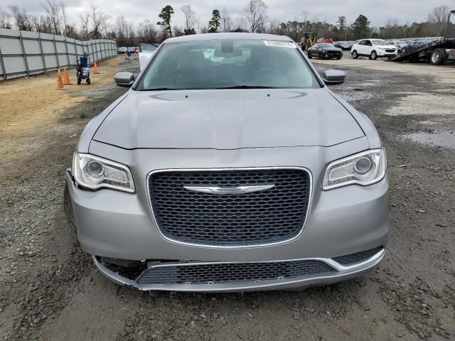 2016 Chrysler 300 Limited