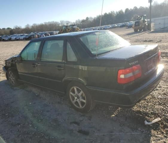 1999 Volvo S70