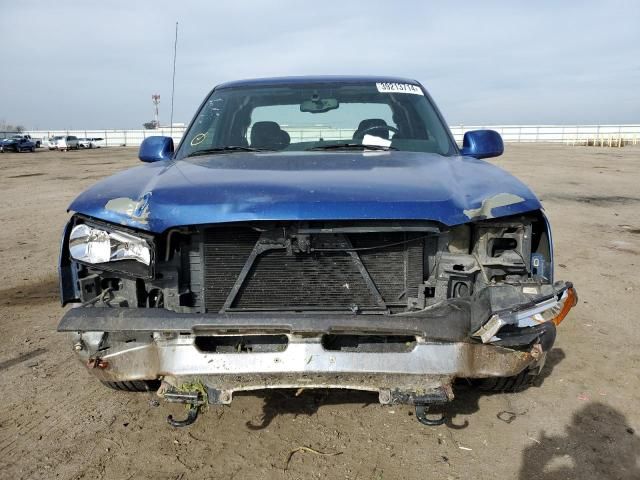 2004 Chevrolet Silverado C1500