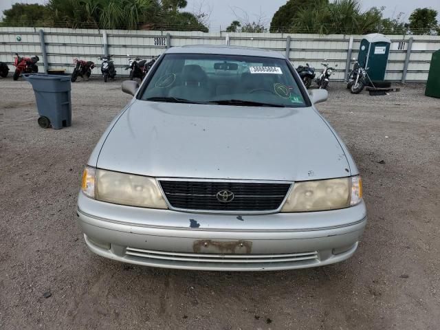 1999 Toyota Avalon XL