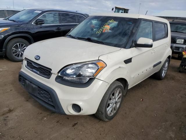 2013 KIA Soul +