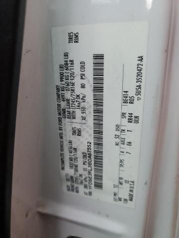2011 Ford Econoline E350 Super Duty Cutaway Van