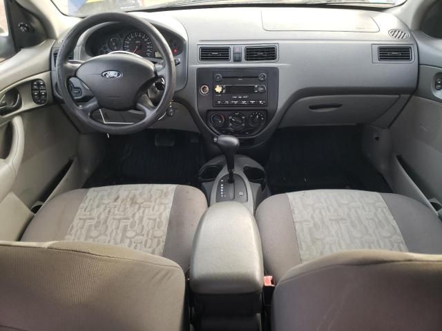 2005 Ford Focus ZX4