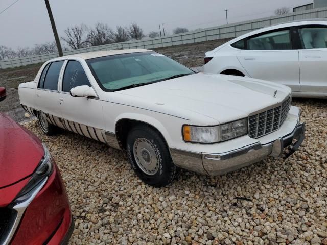 1995 Cadillac Fleetwood Base